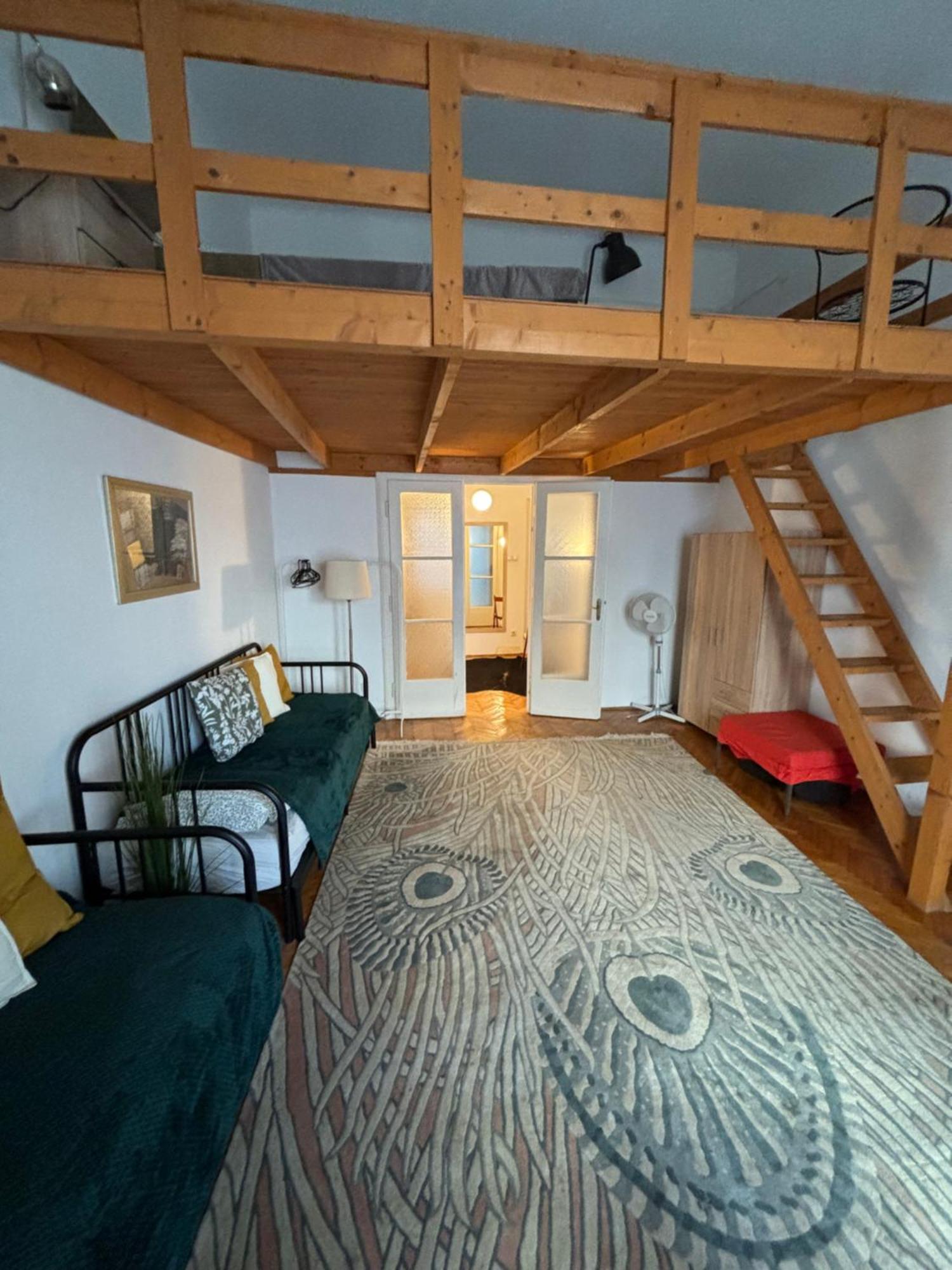 Central Apartment Next To The Elisabeth Bridge Budapest Bagian luar foto